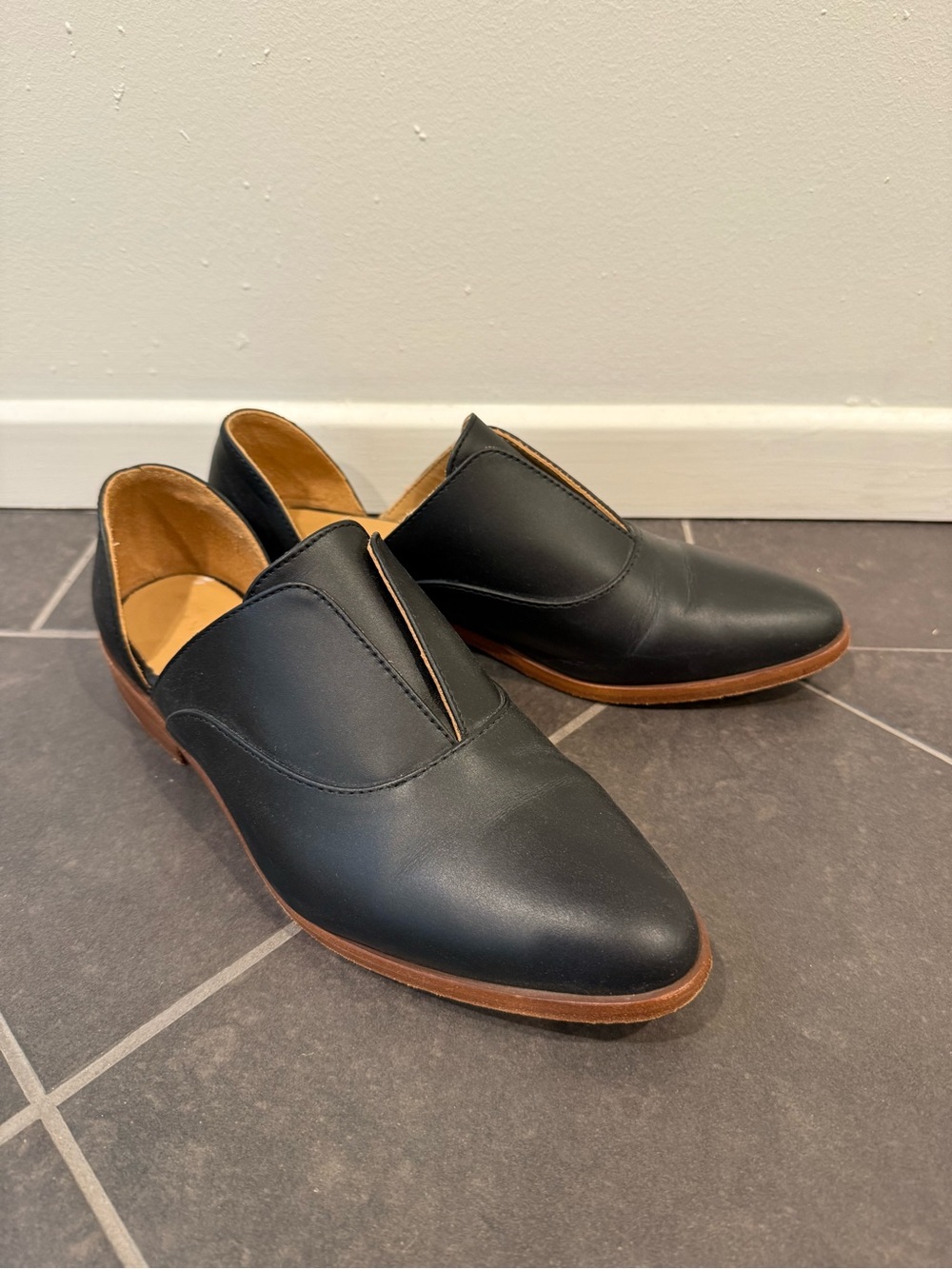 Nisolo D’orsay Black Leather Slip-On Loafers Barely Worn 9